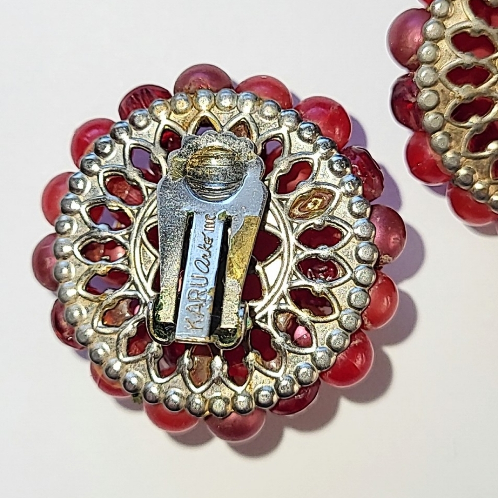 KARU ARKE MOONGLOW LUCITE CLIP EARRINGS - Picture 4 of 7